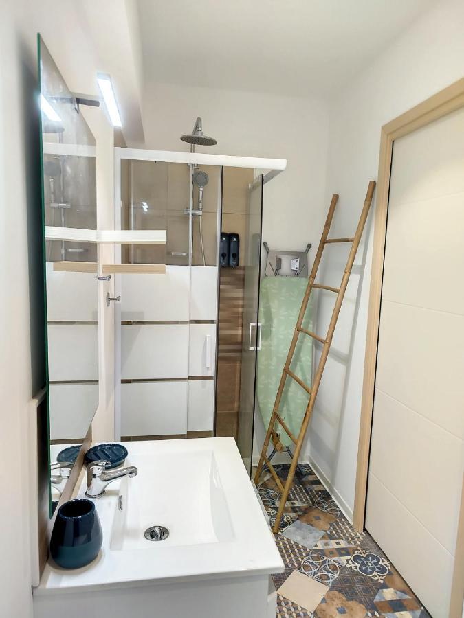 Sublime Appart Renove Duplex Centre Ville 4Pers Wifi Сен-Кантен Экстерьер фото